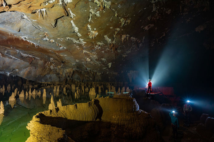 5 reasons to uncover Hang Va in summer