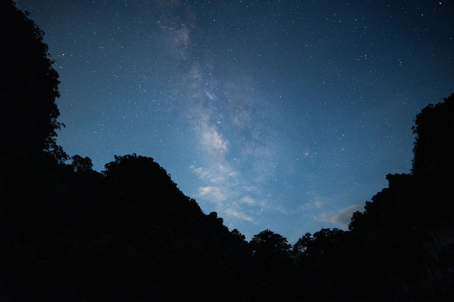 Fantastic milky way from Circle Bay Dark Sky Lake