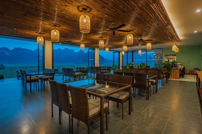 The overview of the restaurant