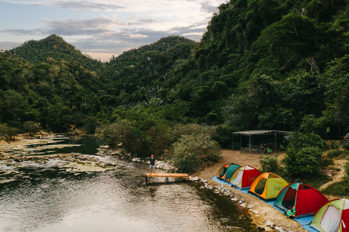 Relax at Hang Tien campsite
