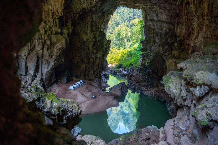 Bãi trại Hang Sáng