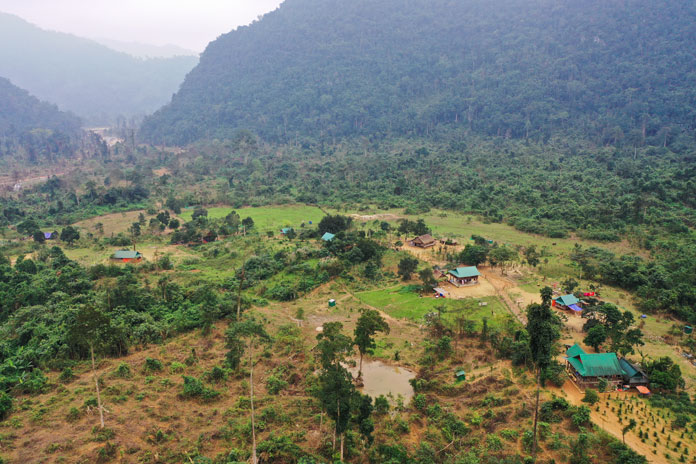 The overview of Doong Village.