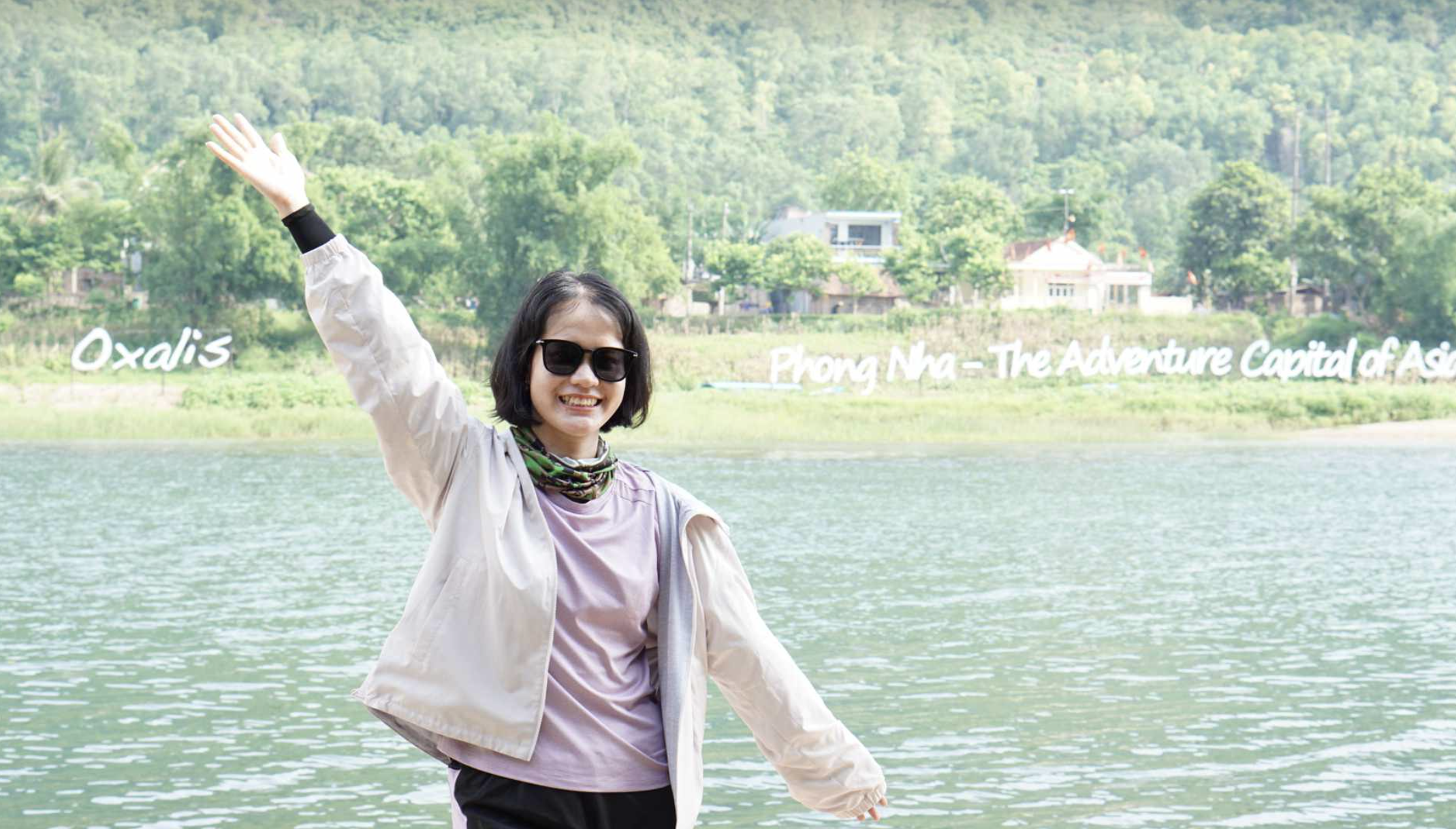 Xiều Kim Anh phản hồi sau tour Khám Phá Hang Va