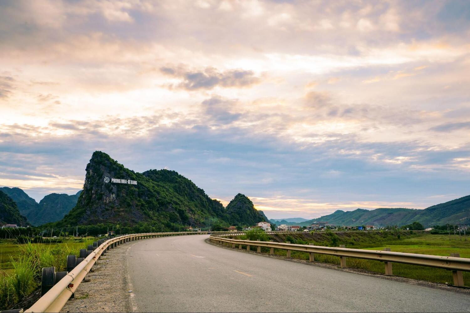 Những sự kiện lịch sử gắn liền với Phong Nha-Kẻ Bàng