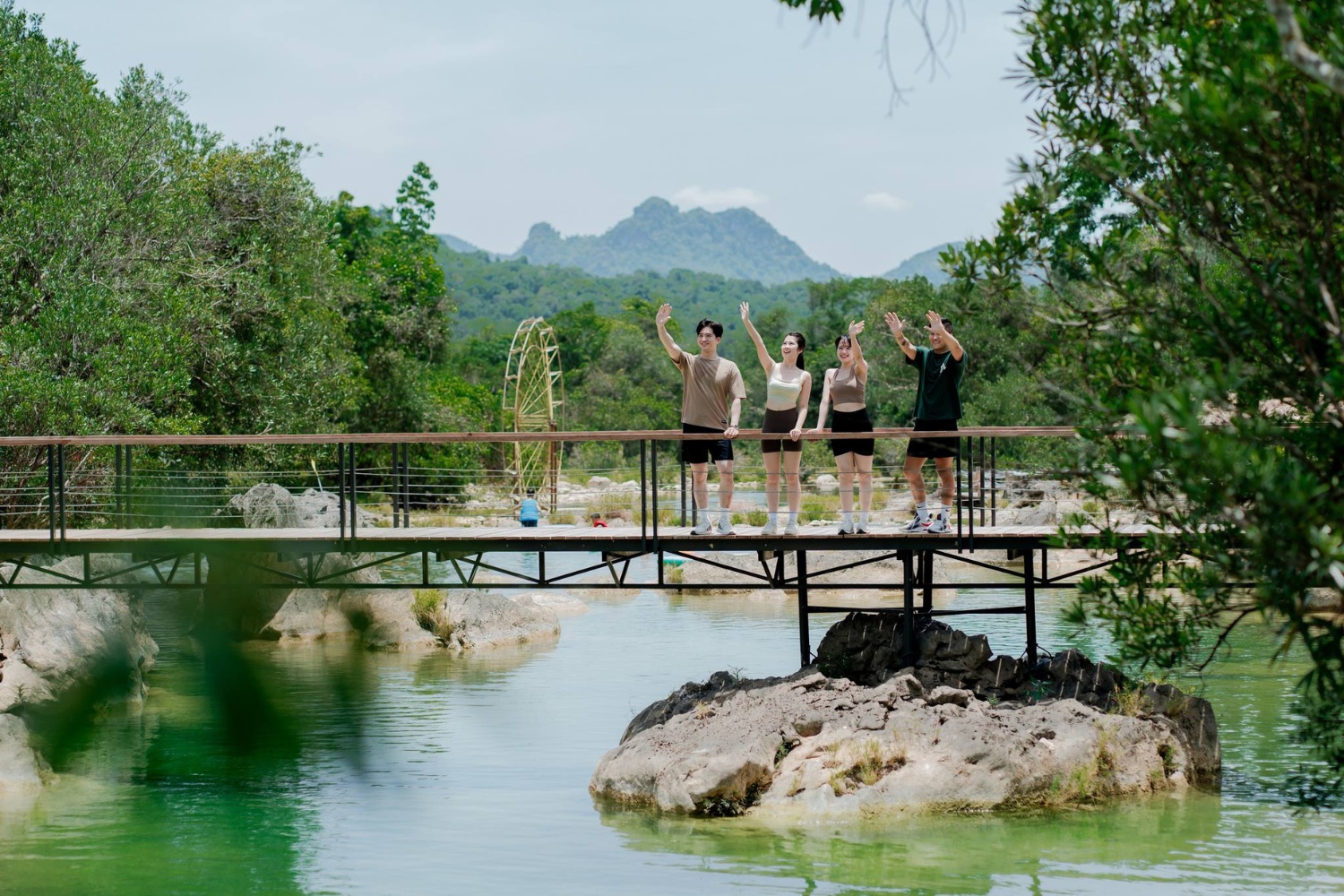 Khe Nuoc Lanh: Quang Binh’s Secret Natural Spring